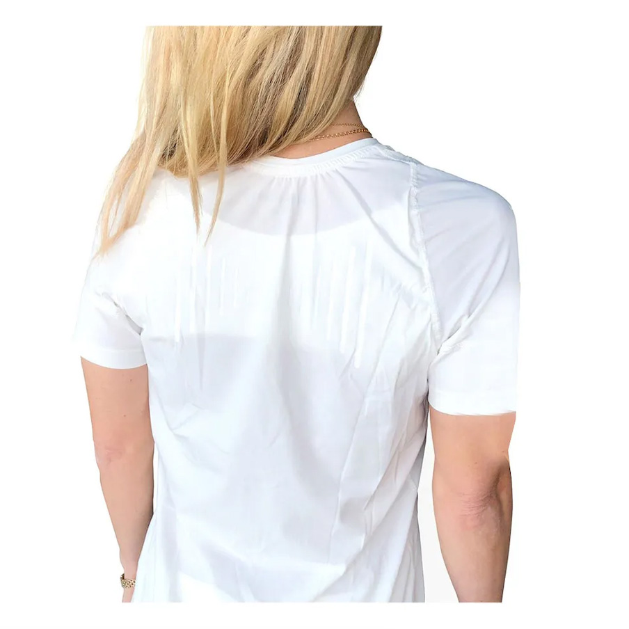https://murrays.ie/wp-content/uploads/2019/09/Posture-Reminder-T-shirt-Women-White-1.jpg